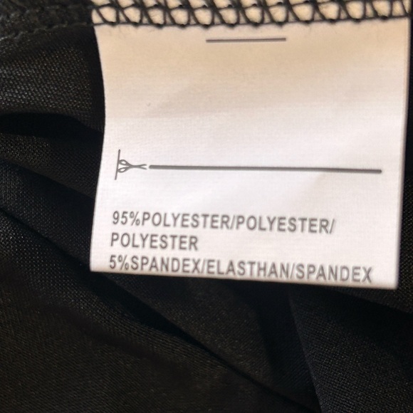 Elegant Black Lace Chemise with A-Line Silhouette - Picture 9 of 9